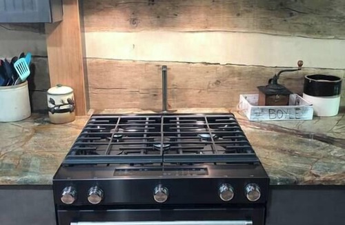 Blacksburg House | Luxury Mill Creek Cabin in Blacksburg