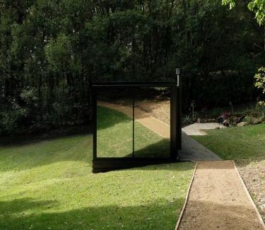 Byron Bay House | Luxury Mirror Home In Byron Bay