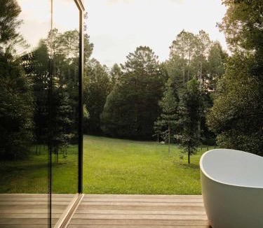 Byron Bay House | Luxury Mirror Home In Byron Bay