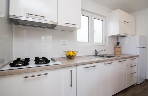 Biograd na Moru Resort | Luxury Mobile Homes Liza2