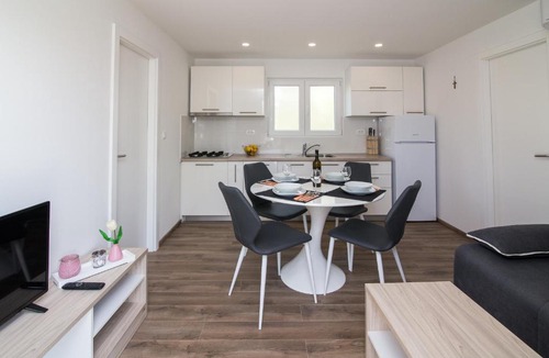 Biograd na Moru Resort | Luxury Mobile Homes Liza2