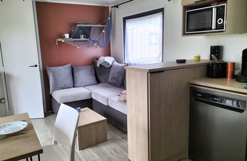 Etaples Ski Chalet | Luxury mobile home with terrace