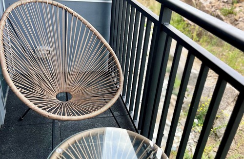 Quincy Apartment | Luxury Modern Apartment in Quincy