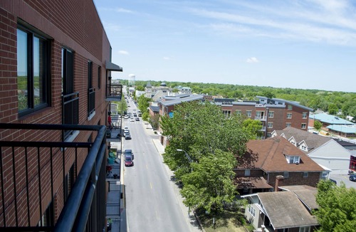 North Central Columbia Apartment | Luxury Modern Downtown Columbia Lofts. 2 Beds, 2 Baths