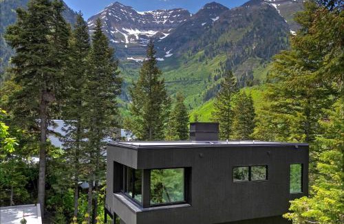 Sundance House | Luxury Modern Mountain Home