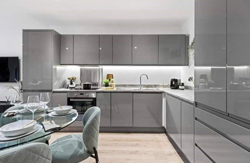 Barnt Green Apartment | Luxury Modern, One bedroom Flat