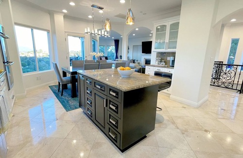 Woodland Hills House | Luxury Modern w/Great LA Views