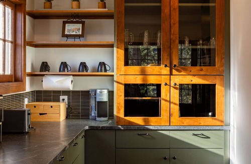Cascade-Chipita Park House | Luxury Mountain Cabin with Large Deck, Hot Tub, Fire Pit, Forest & Peak Retreats