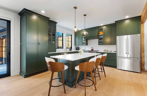 North Conway Cottage | Luxury Mountain Escape