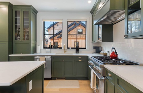 North Conway Cottage | Luxury Mountain Escape