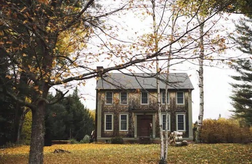 Mount Holly House | Luxury Mountain Retreat- Pond Hill Place