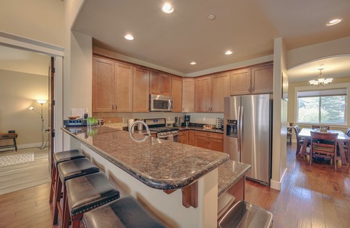 Flagstaff House | Luxury mountain retreat with A/C