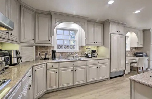 North Whisman House | Luxury Mountain View Retreat!