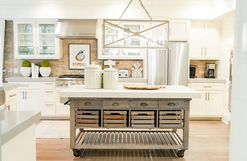 King City House | Luxury Multi-Level Home Near Pier Village