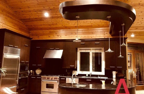 Georgian Bay House | Luxury Muskoka Waterfront Villa Pool, Hot Tub & Sunset Views