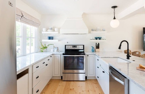 Nantucket House | Luxury Nantucket Getaway | Hot Tub