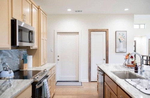 College Station House | Luxury New Build - 7 Beds!