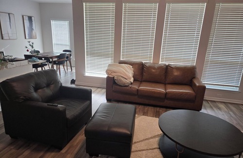 Temple House | Luxury new corporate rental 3 bedroom home. Near hospitals and military.