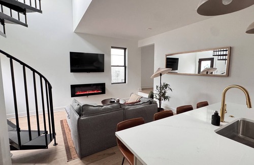 Detroit House | Luxury North Corktown Getaway