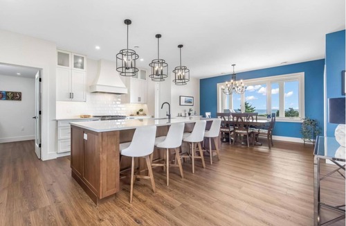 North Rustico House | Luxury North Shore Retreat | Ocean Views | Steps to PEI National Park Beach