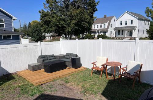 Harters Heights House | Luxury Notre Dame Home w/Hot Tub, Fire Pit & Game Day Location