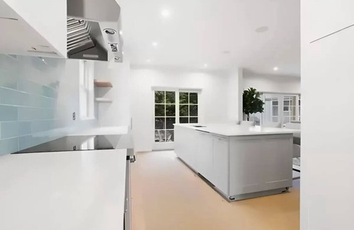 Nantucket Town House | Luxury Oasis Near Town and Beaches