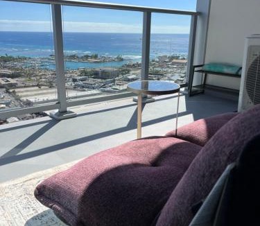 Kaka'ako Apartment | Luxury Oasis Residence