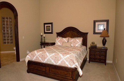 Mirabel Village House | Luxury Oasis: Spacious Getaway
