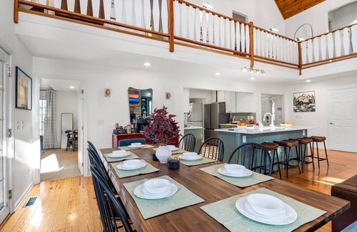 Chestnut Springs House | ​Luxury Oasis - Family & Pets - Outdoor Lounge