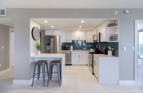 Galt Mile Condo | Luxury Ocean Front Condo on Beach, Full Ocean View