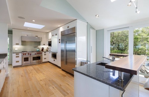 Oceanside House | Luxury Oceanfront Oasis w/Pool, Spa, Outdoor Kitchen, & Bar