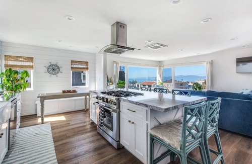 The Strand Villa | Luxury Ocean View Condo Steps To The Sand | VIEWS