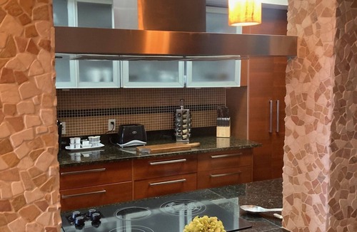 Hallandale Beach Condo | Luxury Oceanfront Spacious 3 Bedroom