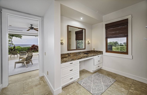 Kailua-Kona House | Luxury Oceanfront Estate