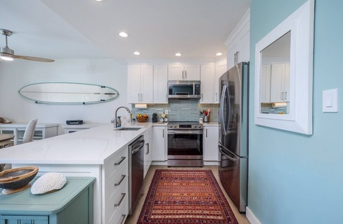 Long Beach Apartment | Luxury Oceanfront Penthouse Duplex with Balcony