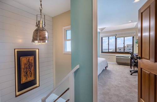 Long Beach Apartment | Luxury Oceanfront Penthouse Duplex with Balcony