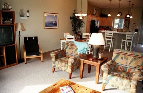 Neskowin House | Luxury Oceanfront Townhome with Panoramic View at Proposal Rock!