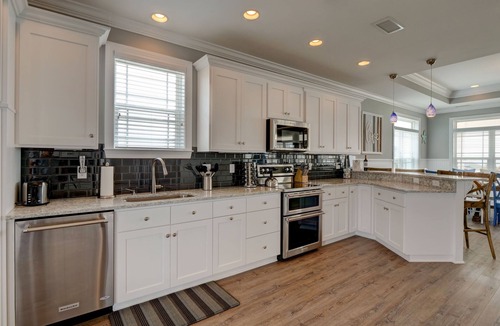 Ocean Isle Beach House | Luxury Oceanview 5Br/5.5 Bath, 2 Masters, Elevator, Huge Pool