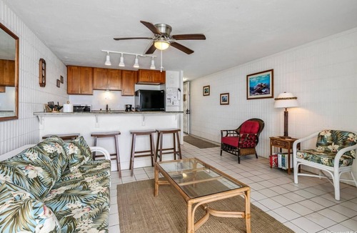 Punaluu Condo | Luxury Oceanview Punaluu Condo