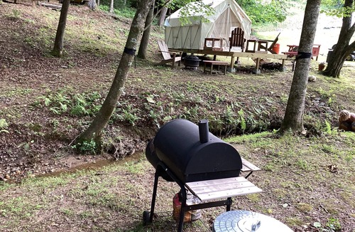 Turtletown RV Rental | Luxury Off Grid Camping at its finest