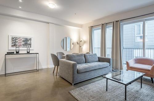 International District Apartment | Luxury Old Montreal Suite with Soaring Ceilings
