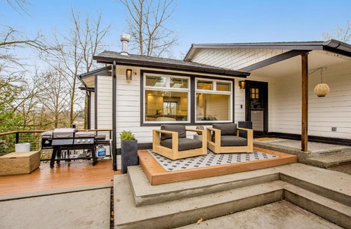 Milton House | Luxury on 10th Avenue