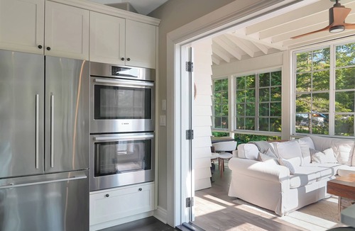 Eagle Lake Cottage | Luxury on Glen Lake