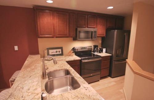 Winter Park Condo | Luxury on Main St +Hot Tub &Steps to Brew & Trails