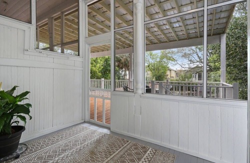 New Orleans House | Luxury On The Bayou | Parking | Steps to City Park