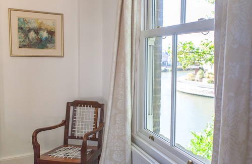 Oxford City Centre Apartment | Luxury Oxford city centre apartment with river views