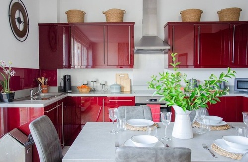 Canterbury Apartment | Luxury Penthouse Flat | Available Thu - Mon Weekly