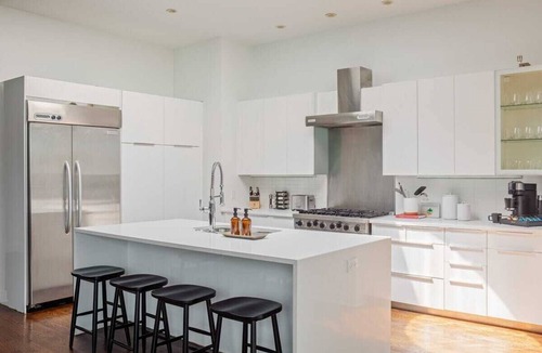 West Town Apartment | Luxury Penthouse Loft - Heart of Fulton Market