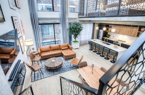 Cite Multimedia Apartment | Luxury Penthouse Private Rooftop Old MTL