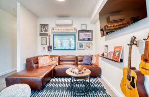 Hosford-Abernethy House | Luxury Penthouse - Rooftop Deck - 3BR - AC